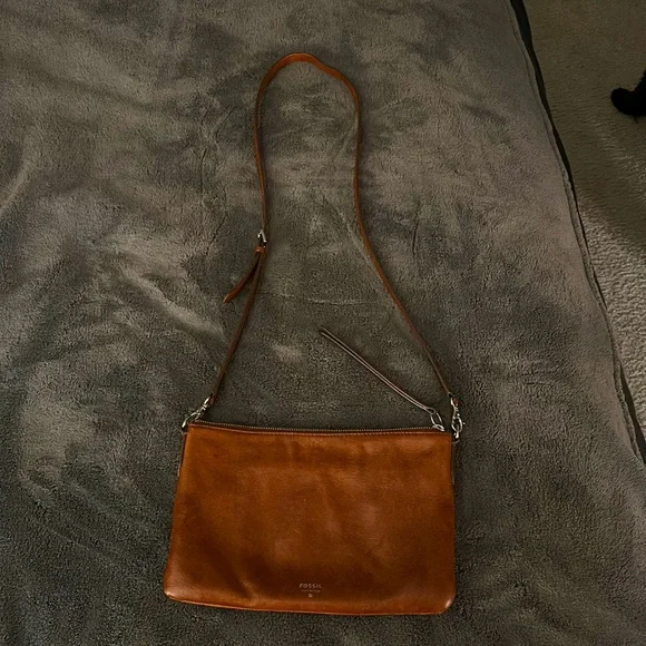 Fossil Crossbody Bag - Picture 1 of 5
